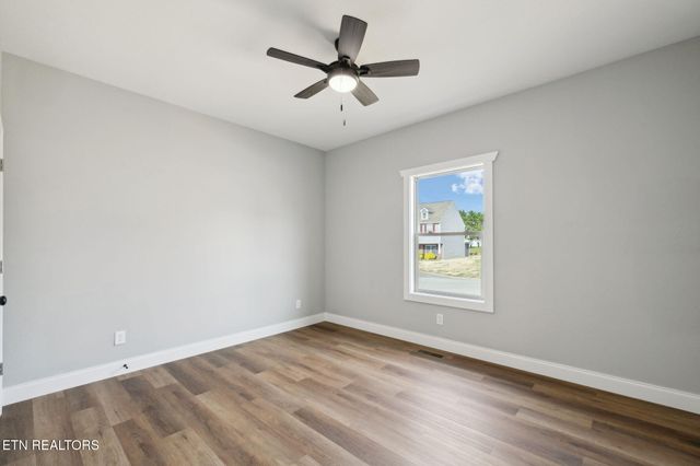 2785 Vista Meadows Lane, Sevierville, TN 37876