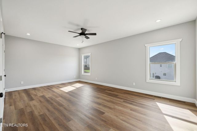 2785 Vista Meadows Lane, Sevierville, TN 37876