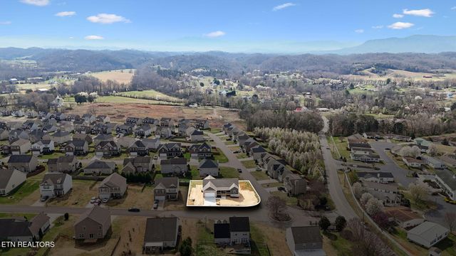 2785 Vista Meadows Lane, Sevierville, TN 37876