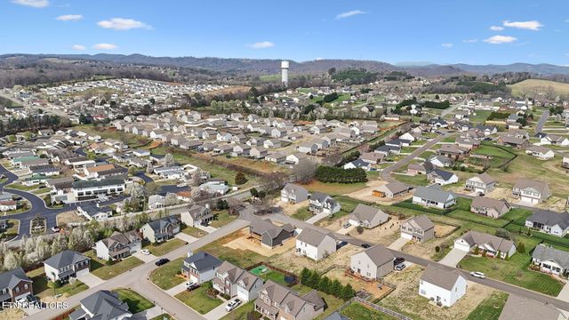 2785 Vista Meadows Lane, Sevierville, TN 37876