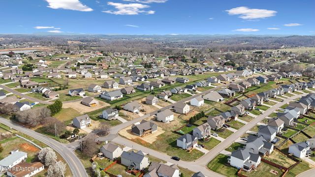 2785 Vista Meadows Lane, Sevierville, TN 37876