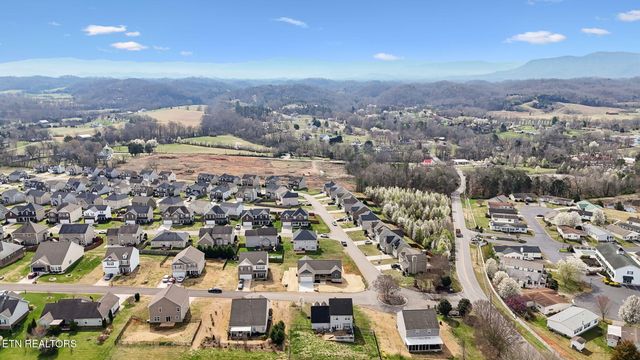 2785 Vista Meadows Lane, Sevierville, TN 37876