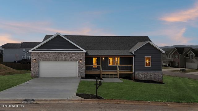 2785 Vista Meadows Lane, Sevierville, TN 37876