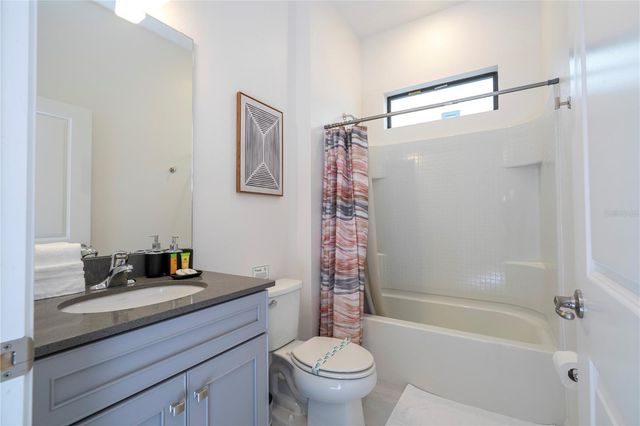 5860 HIGH SEAS DRIVE, Orlando, FL 32821