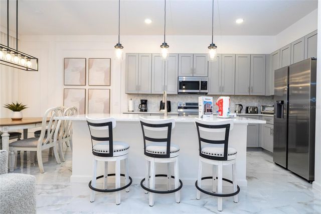 5860 HIGH SEAS DRIVE, Orlando, FL 32821