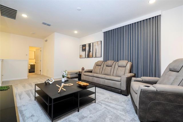 5860 HIGH SEAS DRIVE, Orlando, FL 32821