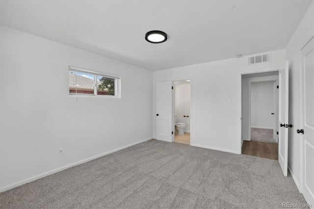 900 Quentin Street, Aurora, CO 80011