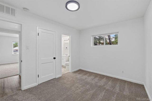 900 Quentin Street, Aurora, CO 80011