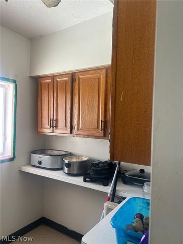 4119 E 138th Street, Cleveland, OH 44105