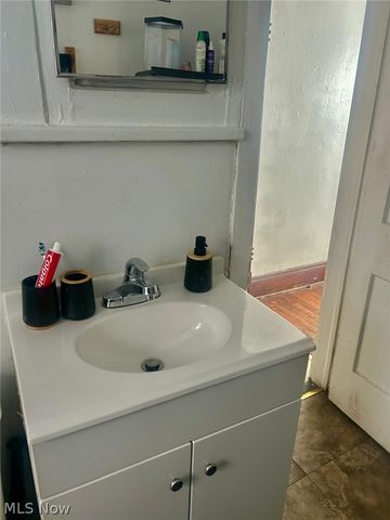 4119 E 138th Street, Cleveland, OH 44105