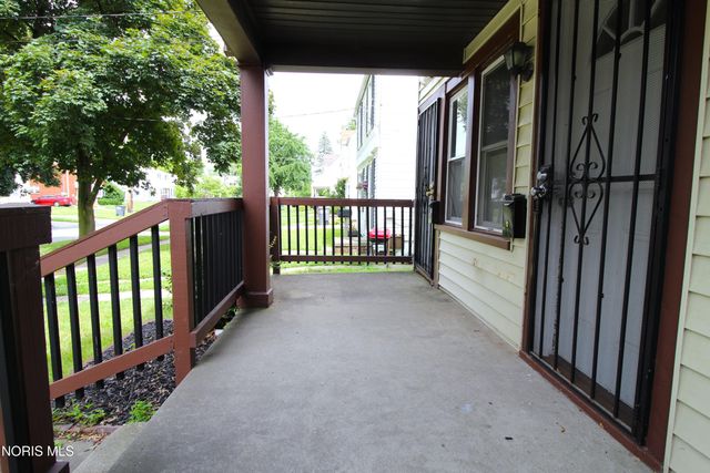 1959 Berdan Avenue, Toledo, OH 43613
