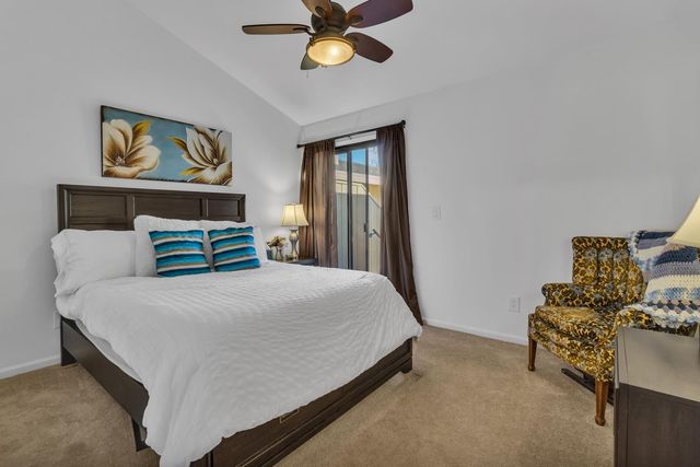 104 Winding Canyon Ln, Folsom, CA 95630