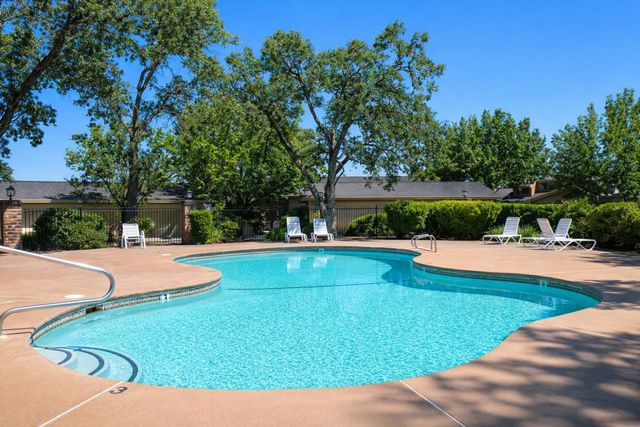 104 Winding Canyon Ln, Folsom, CA 95630