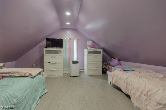 627 Van Buren Ave, Linden City, NJ 07036