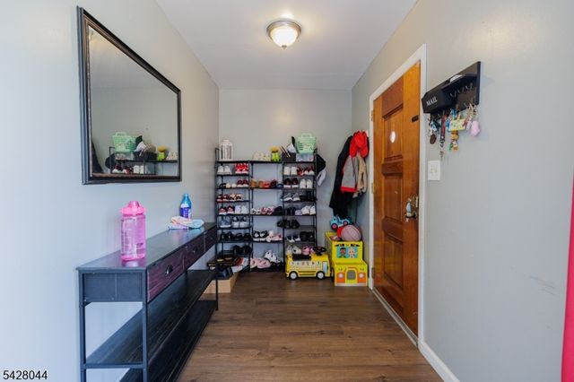 627 Van Buren Ave, Linden City, NJ 07036