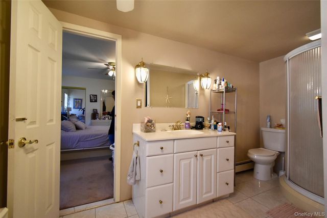55 Willow Lane, Lindenhurst, NY 11757