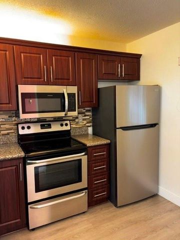 3410 Foxcroft Rd 208, Miramar, FL 33025