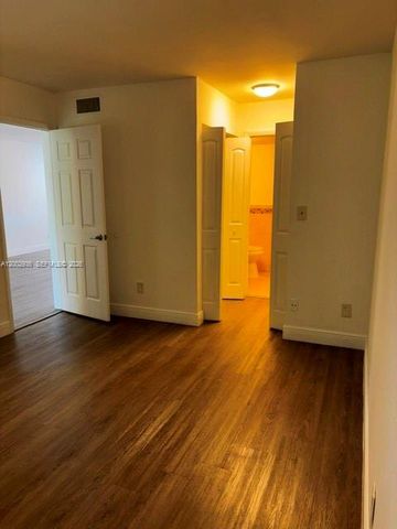 3410 Foxcroft Rd 208, Miramar, FL 33025