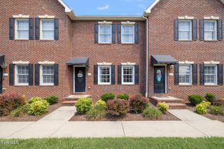 601 West Mountain View Road, 203, Johnson City, TN 37604