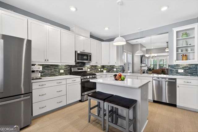 133 Iron Oak Drive, Peachtree City, GA 30269