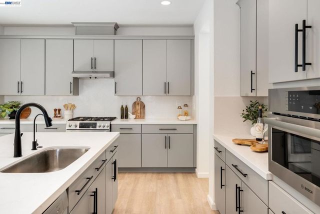 6017 Basaltina Pl, Dublin, CA 94568