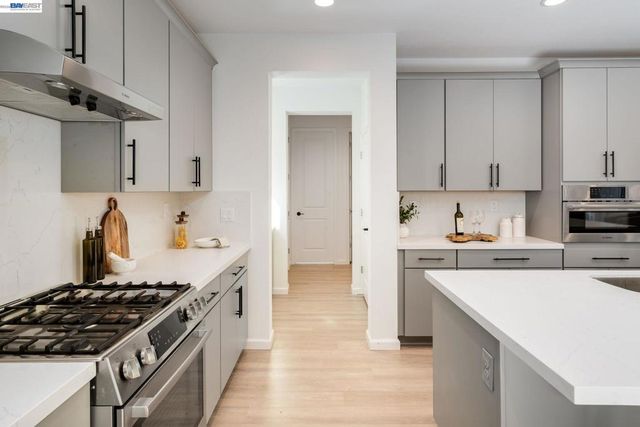 6017 Basaltina Pl, Dublin, CA 94568