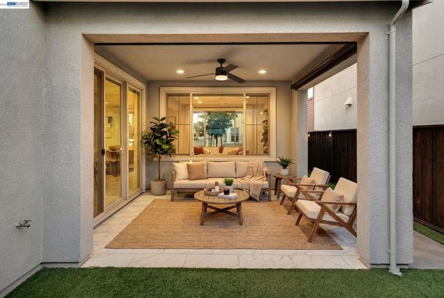 6017 Basaltina Pl, Dublin, CA 94568