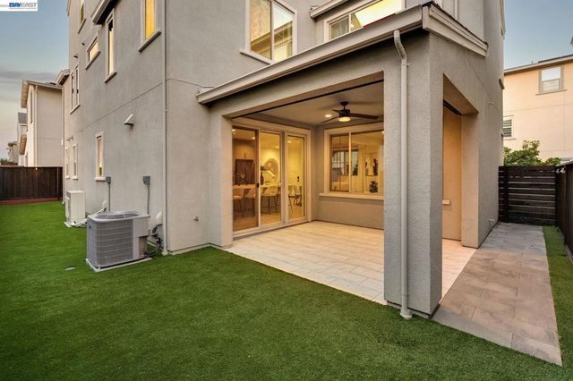 6017 Basaltina Pl, Dublin, CA 94568