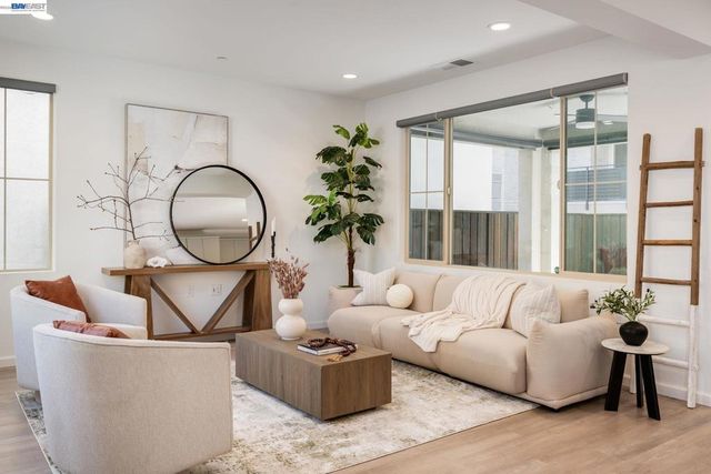 6017 Basaltina Pl, Dublin, CA 94568