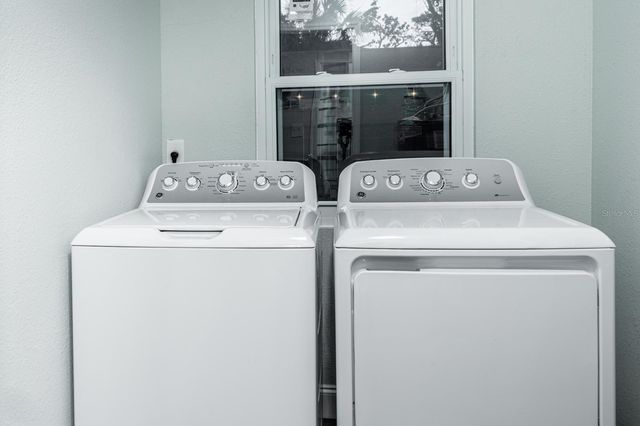 4327 17TH AVENUE S, St Petersburg, FL 33711