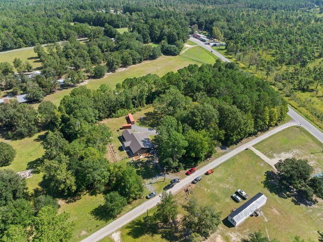 818 Frasier Lane, Pineville, SC 29468