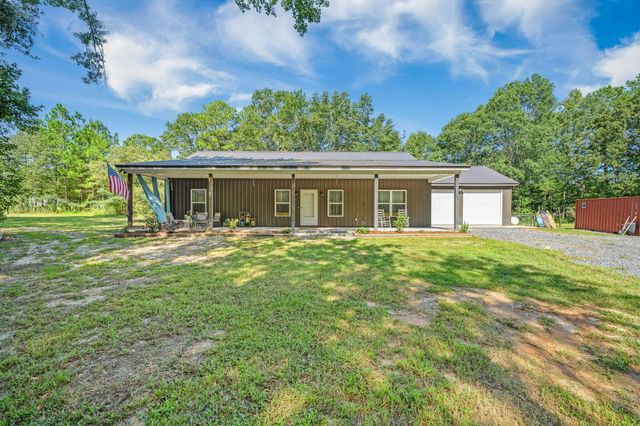 818 Frasier Lane, Pineville, SC 29468