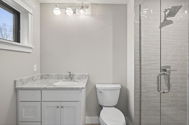 5319 Glenwood Avenue, Golden Valley, MN 55422