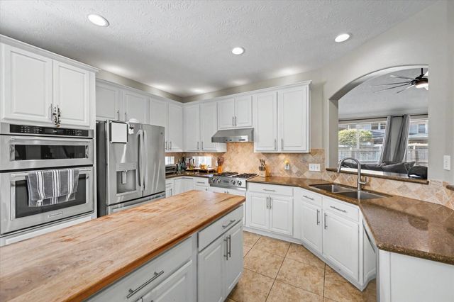 3219 Canna Lily Court, Houston, TX 77345