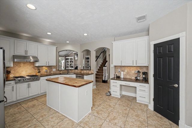 3219 Canna Lily Court, Houston, TX 77345
