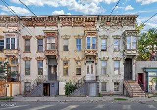 99 Lark Street, Albany, NY 12210