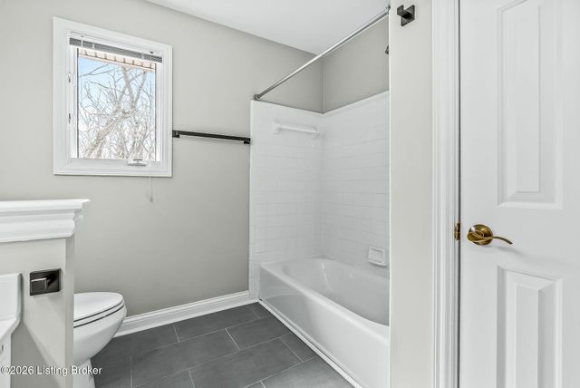 16802 Polo Fields Ln, Louisville, KY 40245