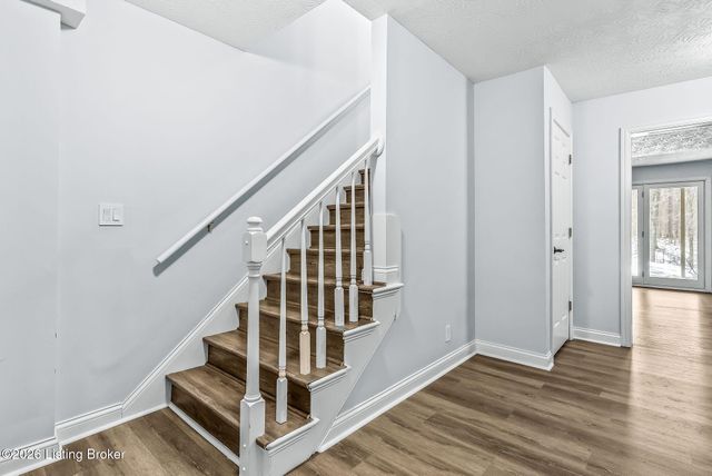 16802 Polo Fields Ln, Louisville, KY 40245