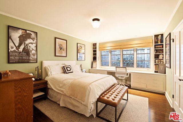 1240 N Wetherly Drive, Los Angeles, CA 90069