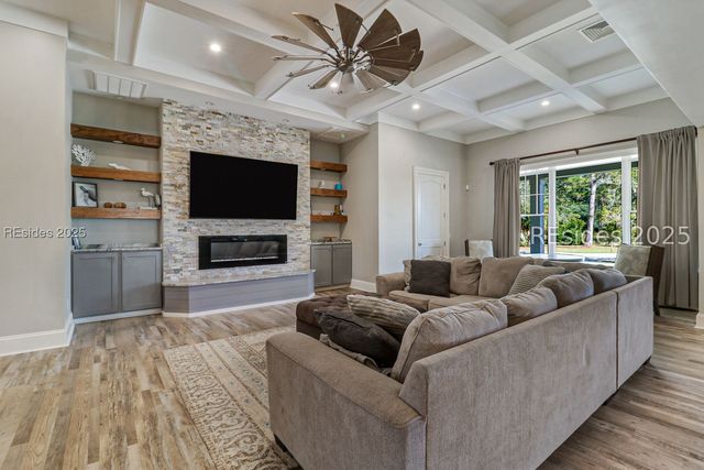 45 Linden Park Dr E, Bluffton, SC 29910