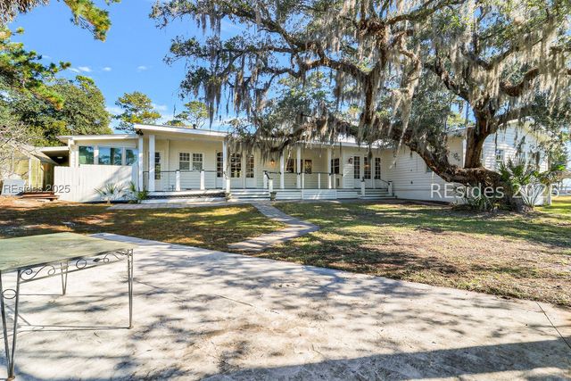 45 Linden Park Dr E, Bluffton, SC 29910