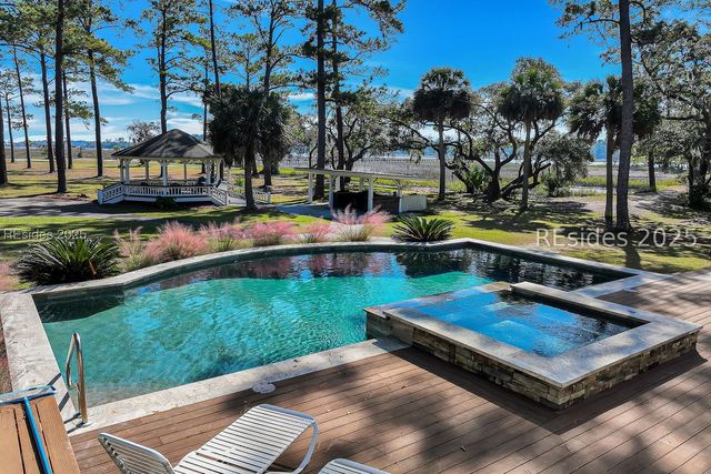 45 Linden Park Dr E, Bluffton, SC 29910