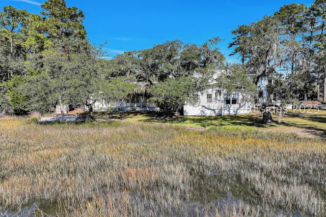 45 Linden Park Dr E, Bluffton, SC 29910