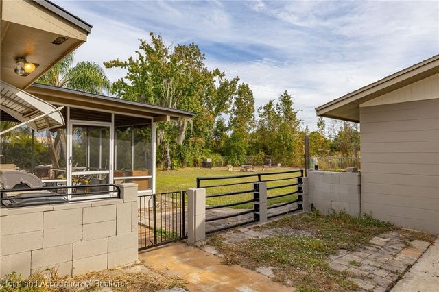 4 Pine Street, Lake Placid, FL 33852