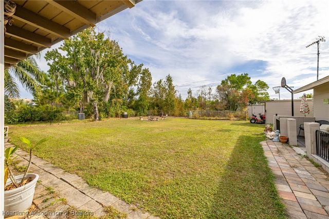 4 Pine Street, Lake Placid, FL 33852