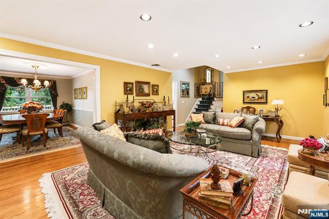 400 Faletti Circle, River Vale, NJ 07675