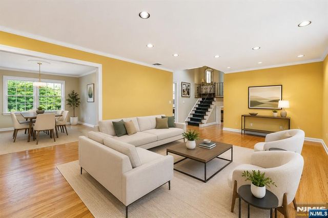 400 Faletti Circle, River Vale, NJ 07675