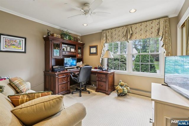 400 Faletti Circle, River Vale, NJ 07675