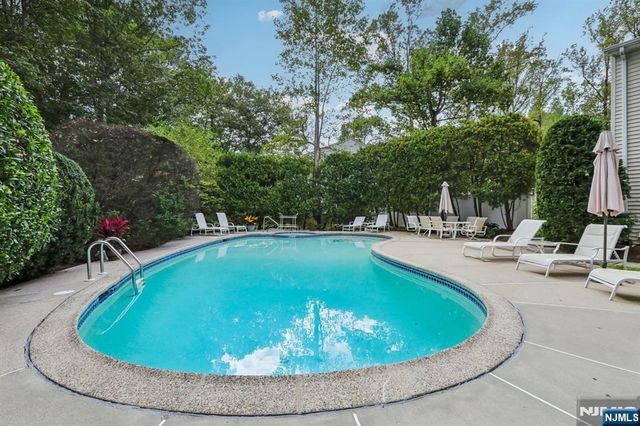 400 Faletti Circle, River Vale, NJ 07675