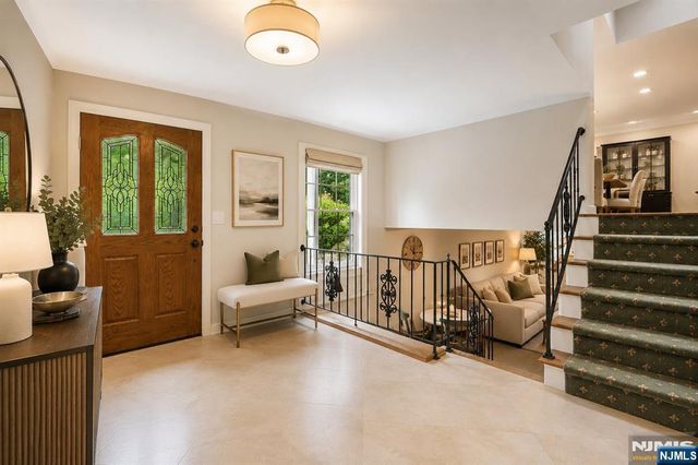 400 Faletti Circle, River Vale, NJ 07675